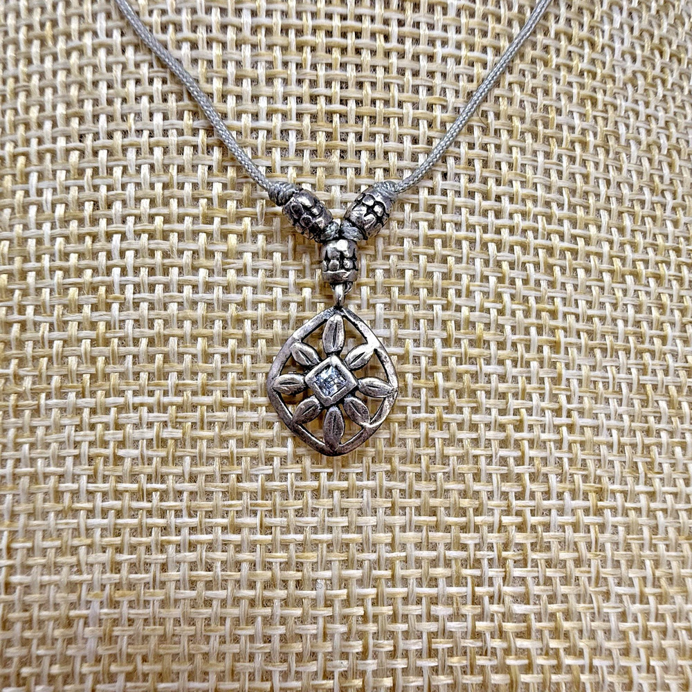 Silpada N2335 Starlight Cord CZ Dainty Flower Pendant Sterling 925 Necklace